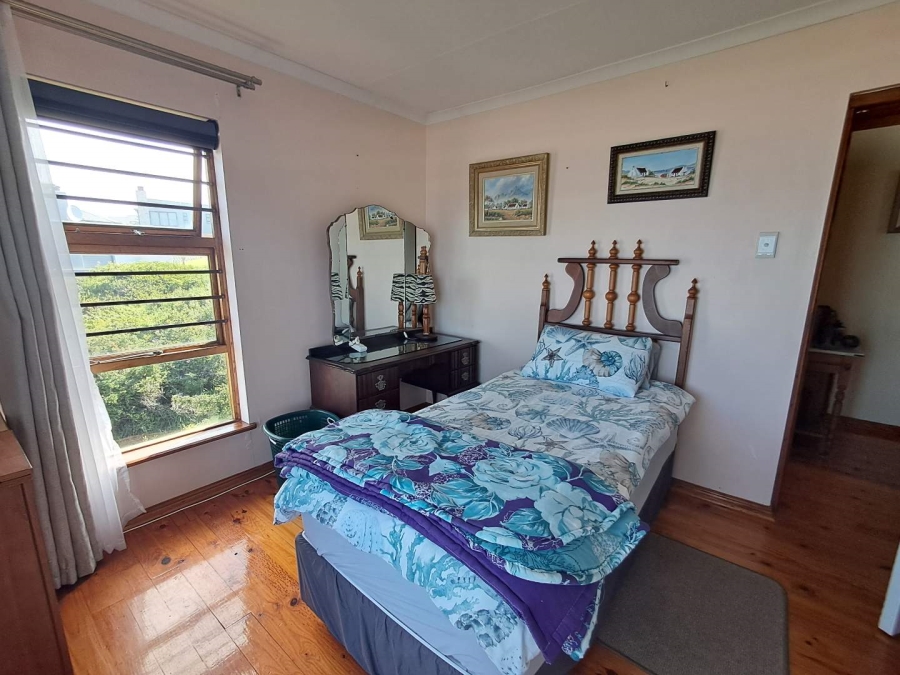 4 Bedroom Property for Sale in Dana Bay Western Cape